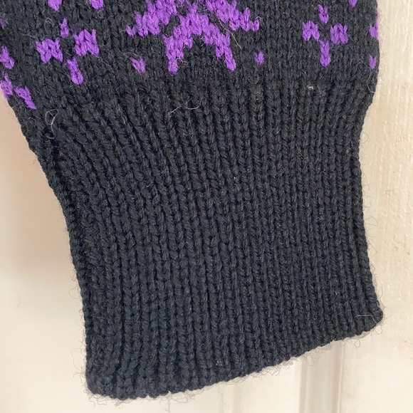 Vintage Stowe Woolens Sweater - Picture 7 of 8